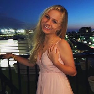 Meet your Posher, Madison